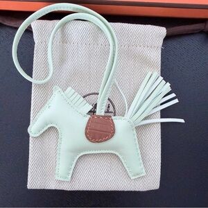 Hermès Rodeo Pegase PM Touch Bag Charm Crocodile Milo Lambskin Vert Fizz Green